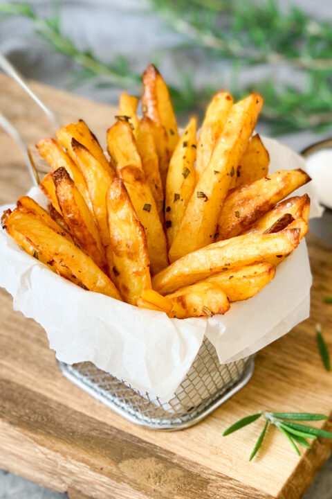 Selbstgemachte Pommes aus dem Backofen - colourfoodbook | einfache ...